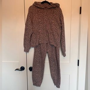 Abercrombie & Fitch Pink Cheetah Sweatsuit (Size S+M)